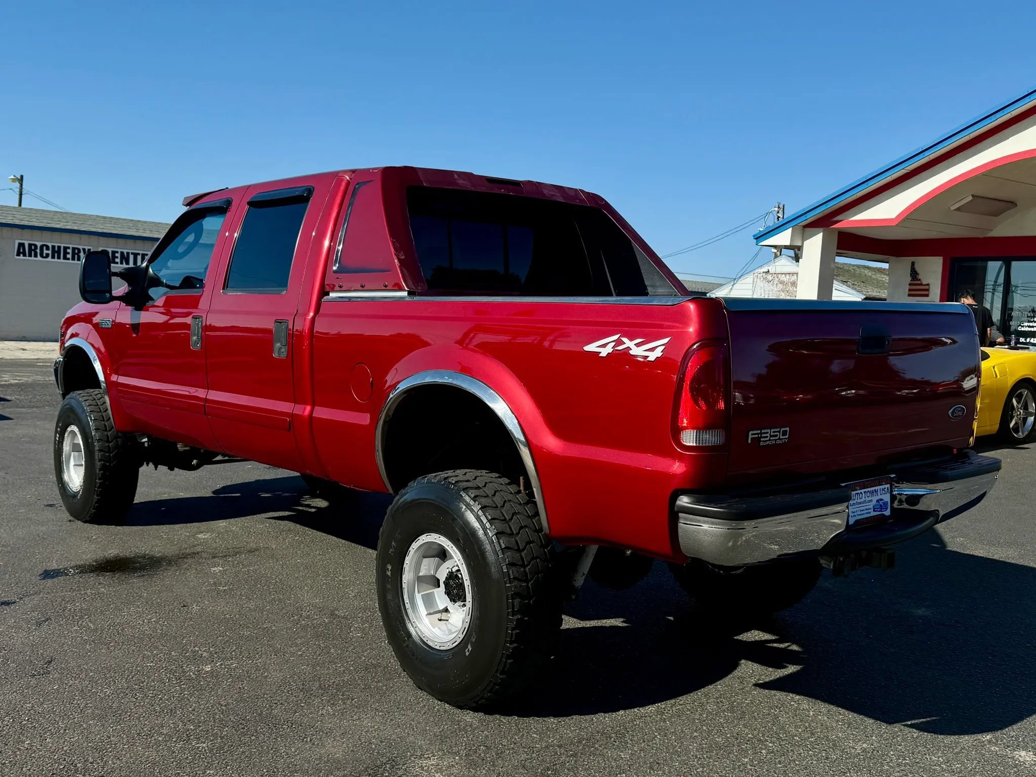 Used 2003 Ford F350 XLT AWD/4WD image 3