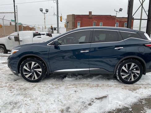 Used 2018 Nissan Murano Platinum w/ Cargo Package AWD/4WD image 16