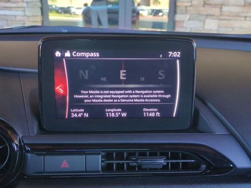 Used 2023 MAZDA MX-5 Miata Club image 13