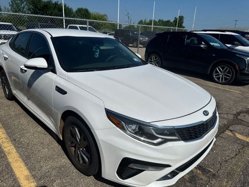 Used 2020 Kia Optima LX FWD image 25
