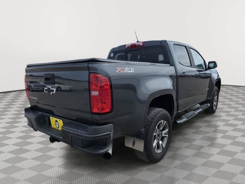Used 2017 Chevrolet Colorado Z71 AWD/4WD image 4