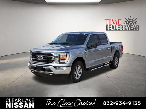 Used 2021 Ford F150 XLT w/ Equipment Group 302A High AWD/4WD image 3