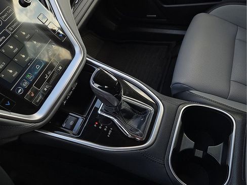 Certified 2023 Subaru Outback Limited image 21