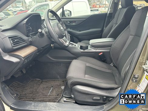 Used 2020 Subaru Outback Premium image 10