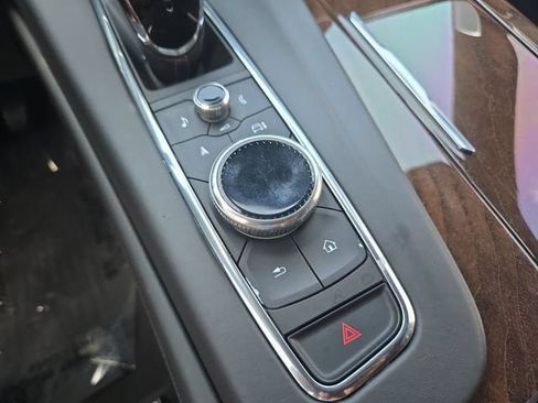 Used 2023 Cadillac Escalade Premium Luxury Platinum AWD/4WD image 39