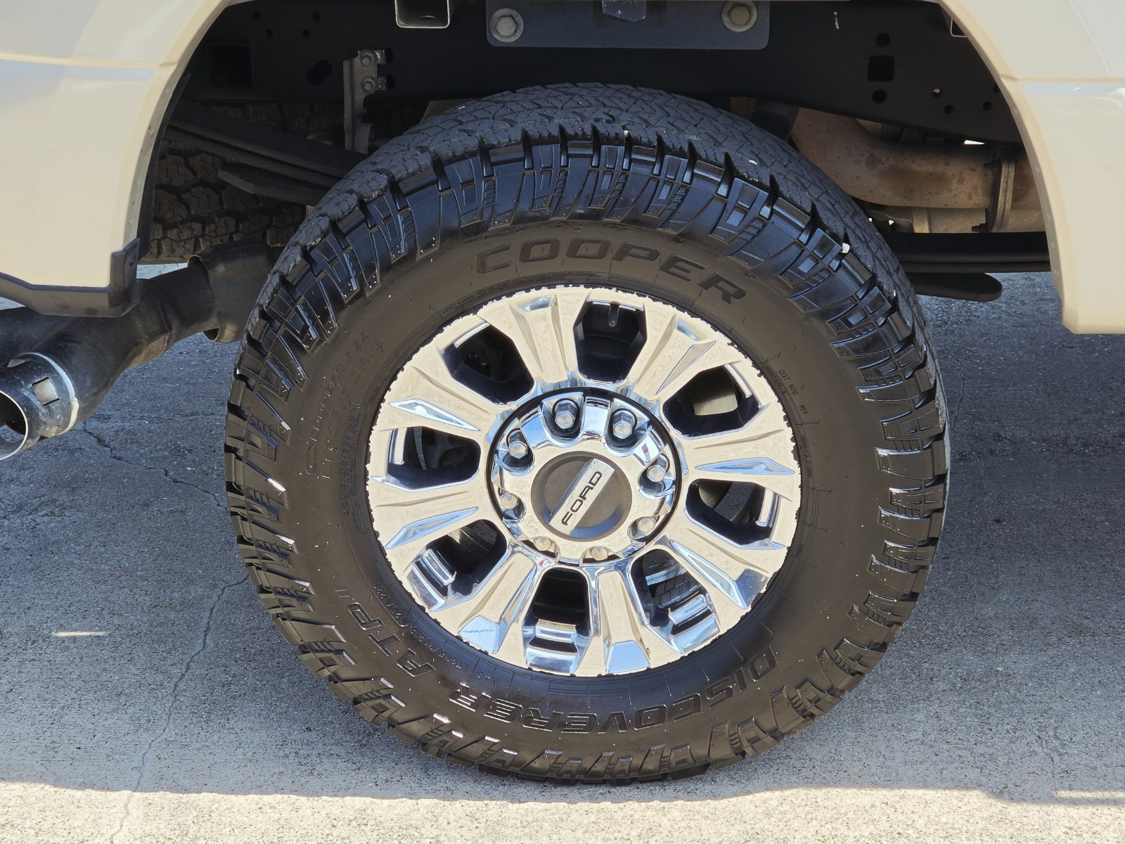Used 2017 Ford F250 Lariat w/ Chrome Package AWD/4WD image 11