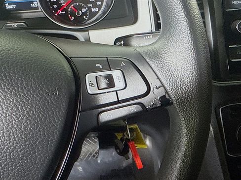 Used 2018 Volkswagen Atlas S image 15