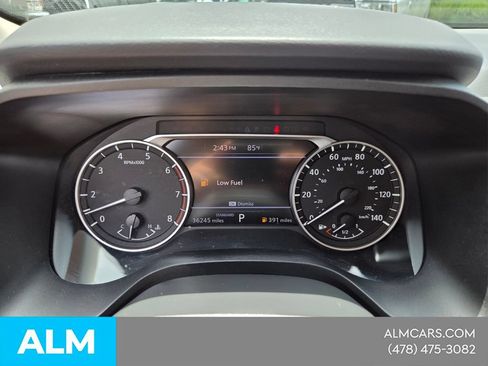 Used 2025 Nissan Rogue SV FWD image 25