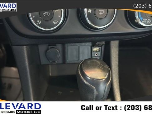 Used 2016 Toyota Corolla L FWD image 15