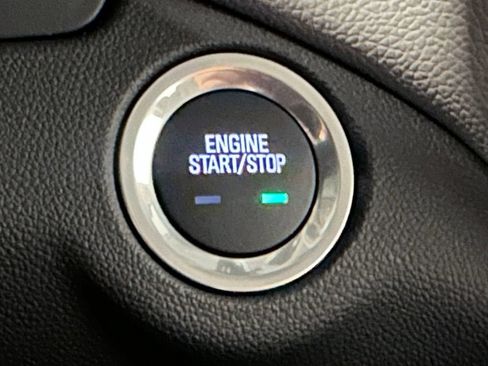 Used 2024 Chevrolet Equinox LS FWD image 27
