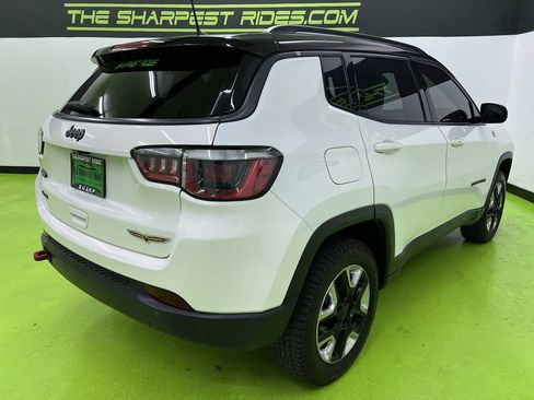Used 2018 Jeep Compass Trailhawk w/ Cold Weather Group AWD/4WD image 10