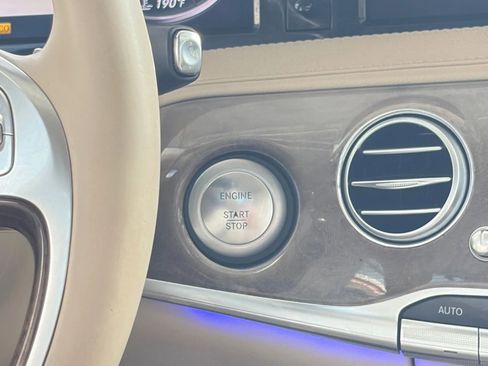 Used 2014 Mercedes-Benz S 550 Sedan image 24