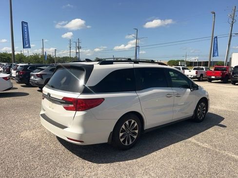 Used 2024 Honda Odyssey EX-L image 10