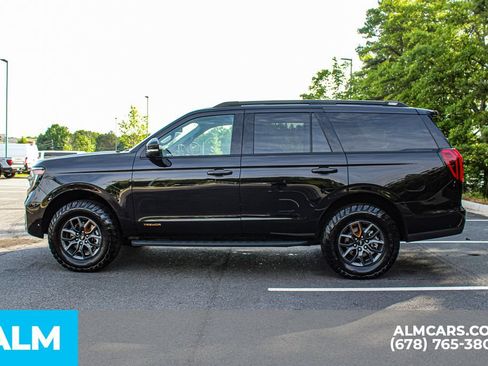 Used 2025 Ford Expedition Tremor AWD/4WD image 7