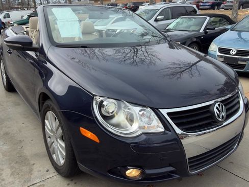 Used 2009 Volkswagen Eos Komfort image 11