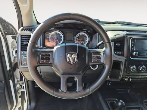 Used 2014 RAM 2500 Tradesman w/ Chrome Appearance Group AWD/4WD image 13