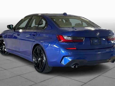 Certified 2022 BMW 330i Sedan w/ M Sport Package image 11