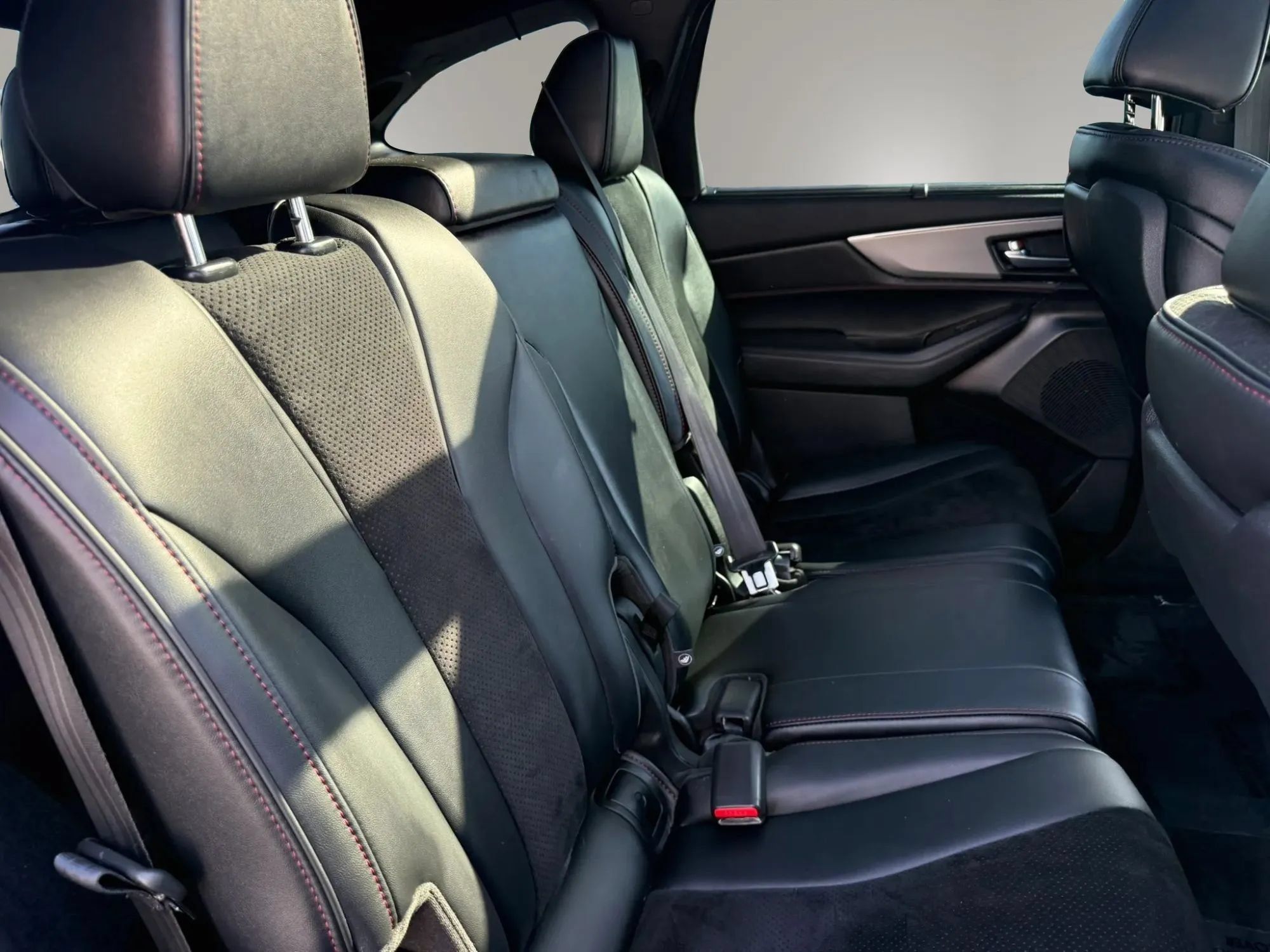 Used 2023 Acura MDX A-Spec AWD/4WD image 29