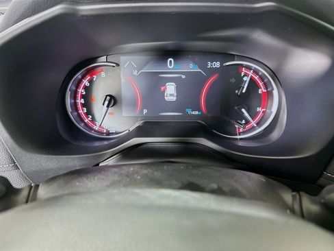 Used 2025 Toyota RAV4 LE FWD image 19