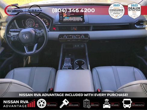 Used 2024 Honda Pilot Touring image 16