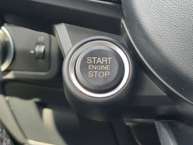 Used 2023 Alfa Romeo Stelvio Sprint RWD image 36