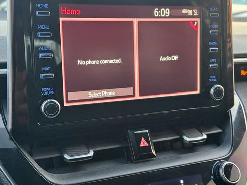 Used 2020 Toyota Corolla SE FWD image 22