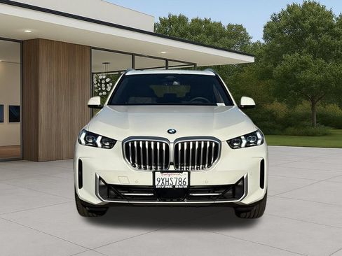 Used 2026 BMW X5 sDrive40i w/ Premium Package RWD image 4