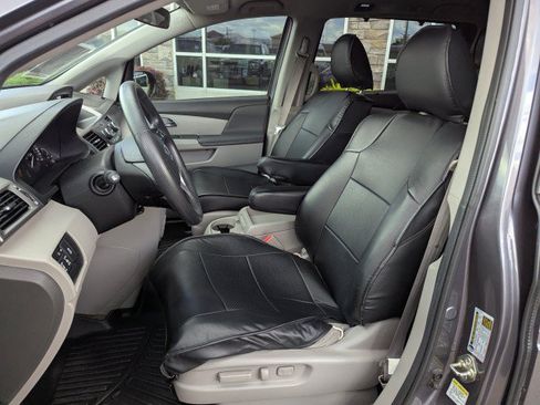 Used 2015 Honda Odyssey EX image 11
