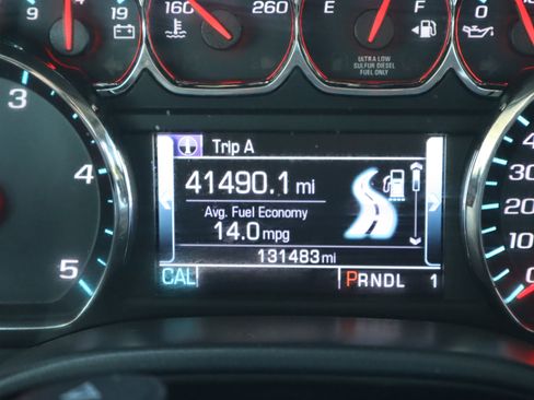 Used 2019 Chevrolet Silverado 2500 High Country w/ Duramax Plus Package AWD/4WD image 30