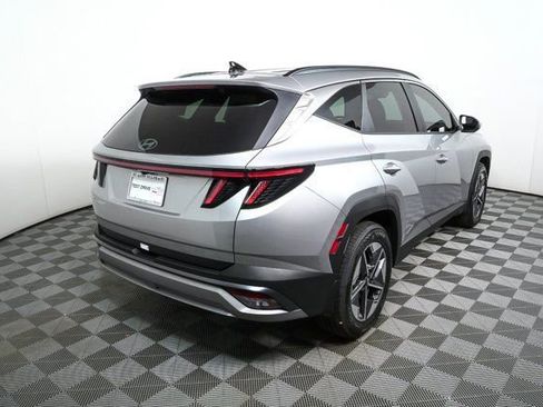 New 2026 Hyundai Tucson SEL image 3