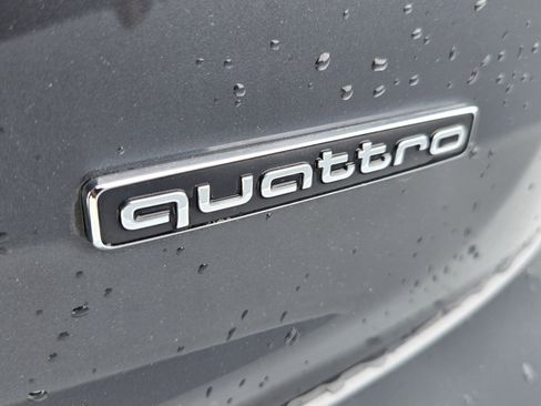 Used 2021 Audi Q5 Premium Plus w/ Premium Plus Package image 8