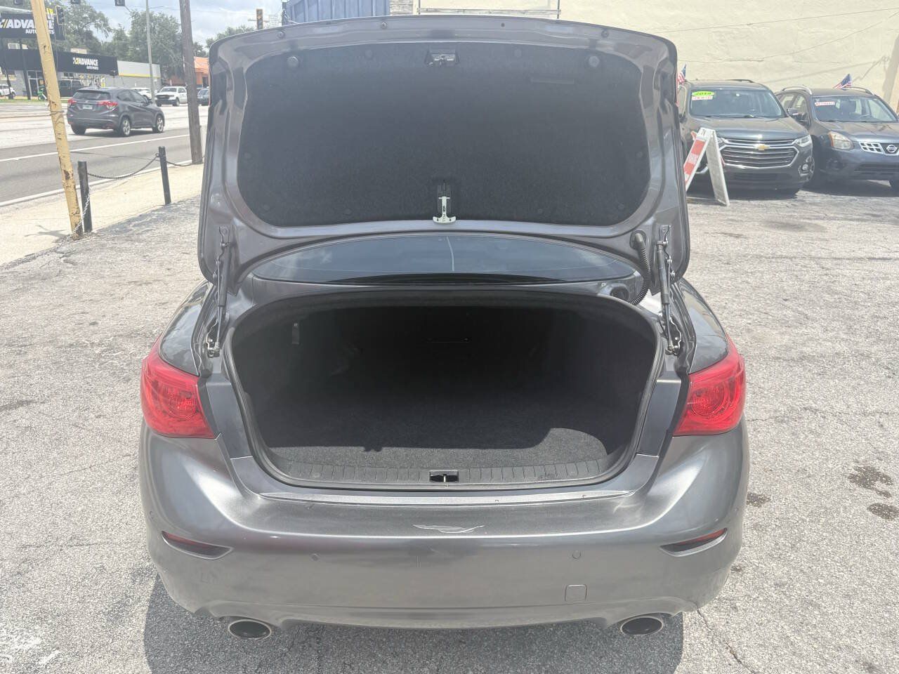 Used 2014 INFINITI Q50 Premium w/ Technology Package RWD image 23