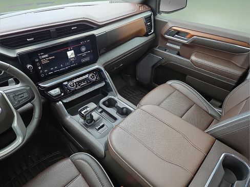 Certified 2023 GMC Sierra 1500 Denali AWD/4WD image 12