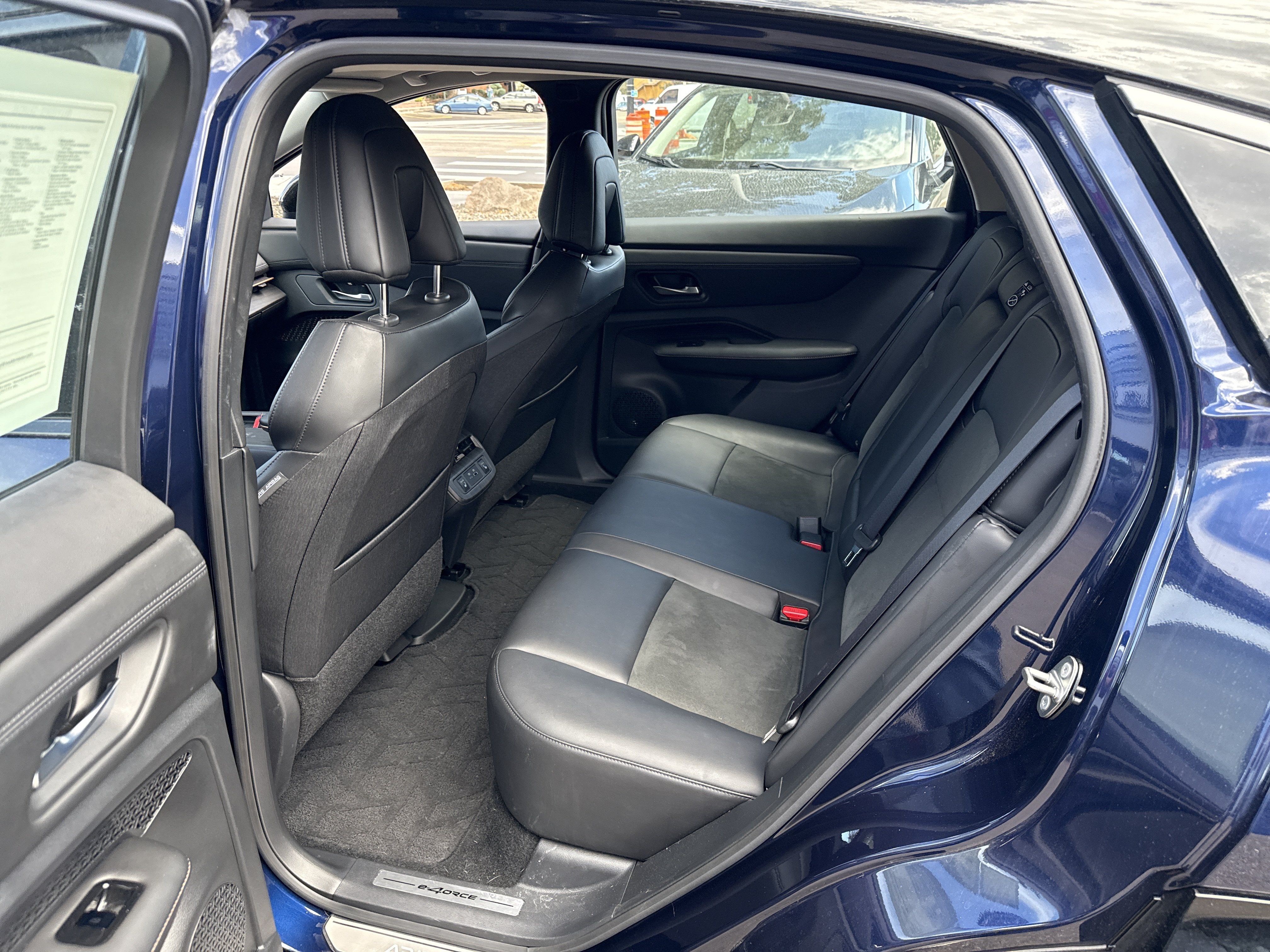 Certified 2024 Nissan Ariya AWD image 14