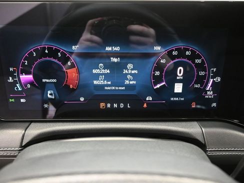 Used 2024 Ford Mustang Premium RWD image 4