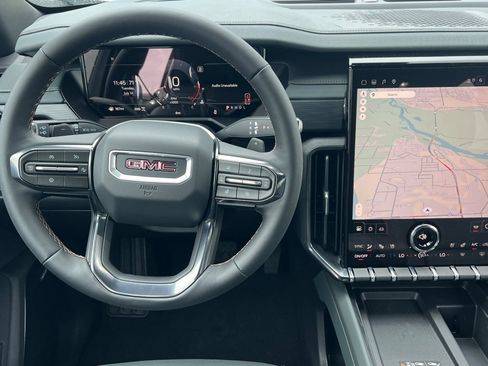 New 2026 GMC Acadia AT4 w/ Luxury Package AWD/4WD image 11