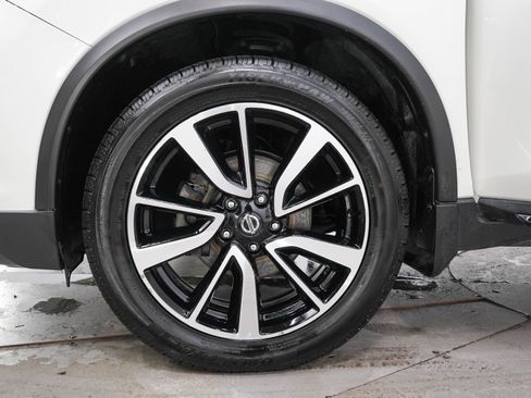 Used 2020 Nissan Rogue SL w/ Premium Package AWD/4WD image 31