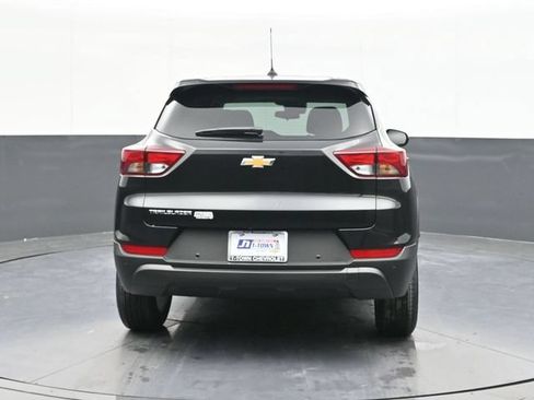 New 2026 Chevrolet TrailBlazer LS w/ LS Convenience Package FWD image 8