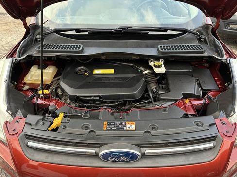 Used 2016 Ford Escape SE w/ Equipment Group 201A AWD/4WD image 32