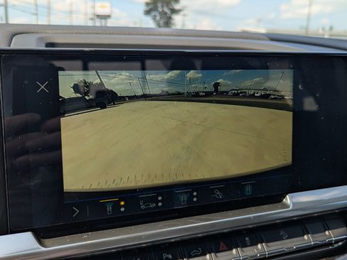 New 2026 Chevrolet Silverado 2500 LT w/ Trail Boss Package AWD/4WD image 8