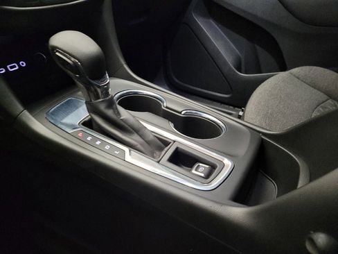 Used 2022 Chevrolet Equinox LT FWD image 26