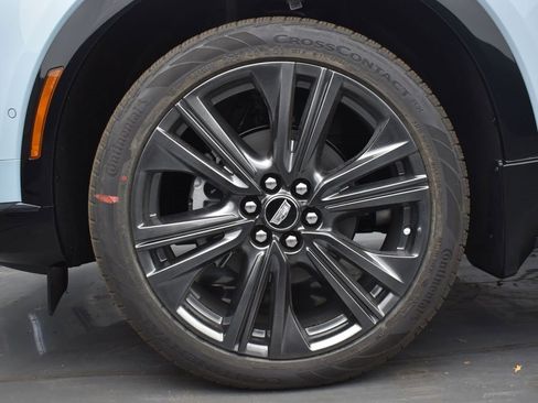 New 2026 Cadillac Optiq Sport 2 image 8