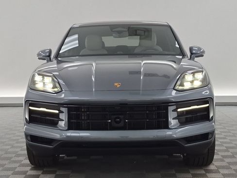 New 2026 Porsche Cayenne Coupe AWD/4WD image 7
