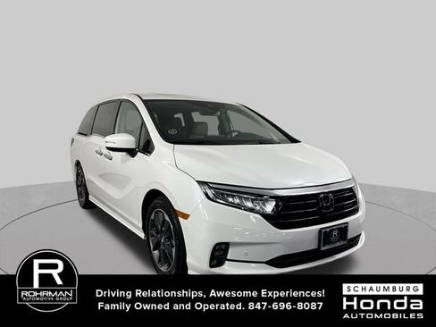 Used 2023 Honda Odyssey Elite image 3