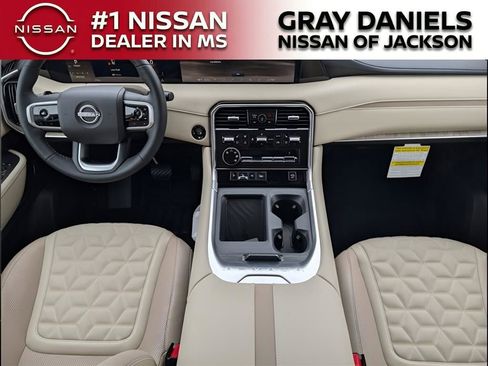 New 2026 Nissan Armada Platinum image 7