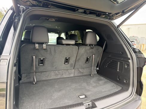 Used 2026 Buick Enclave Preferred FWD image 24