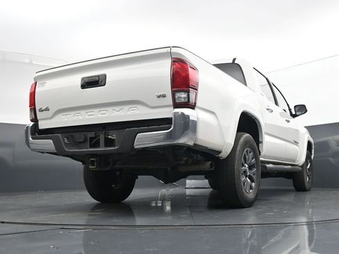 Used 2023 Toyota Tacoma SR5 AWD/4WD image 22