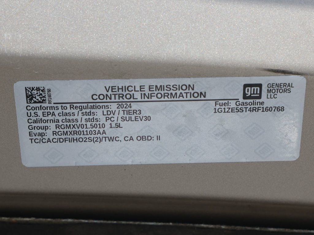 Used 2024 Chevrolet Malibu LT FWD image 32