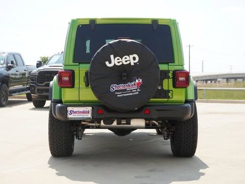 New 2025 Jeep Wrangler Unlimited Rubicon 392 image 7