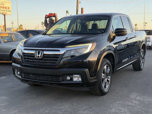 Used 2017 Honda Ridgeline RTL-T image 2